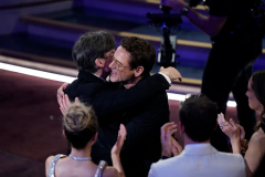 72926888007-xxx-2024-oscars-1900167570-dcb